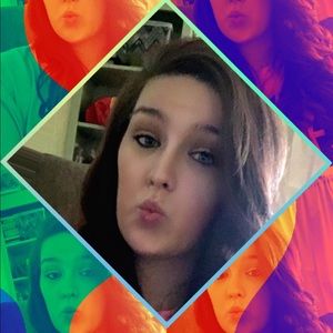 Meet your Posher, Nicolette